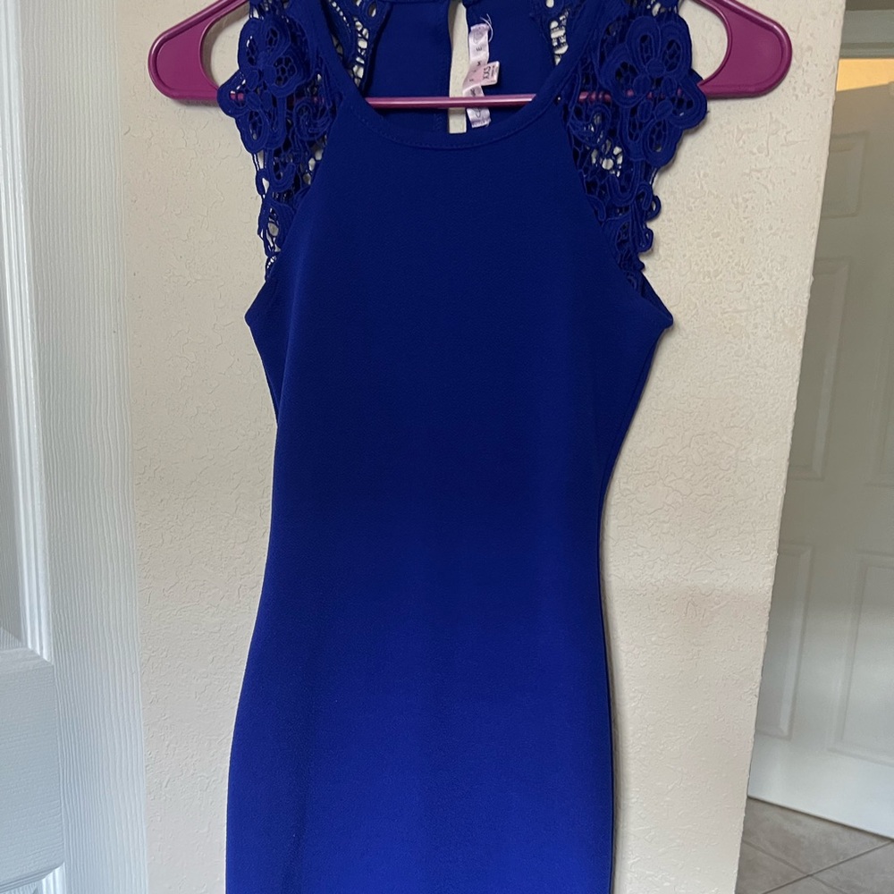 Laced Short-Sleeve Blue Bodycon Dress XXS